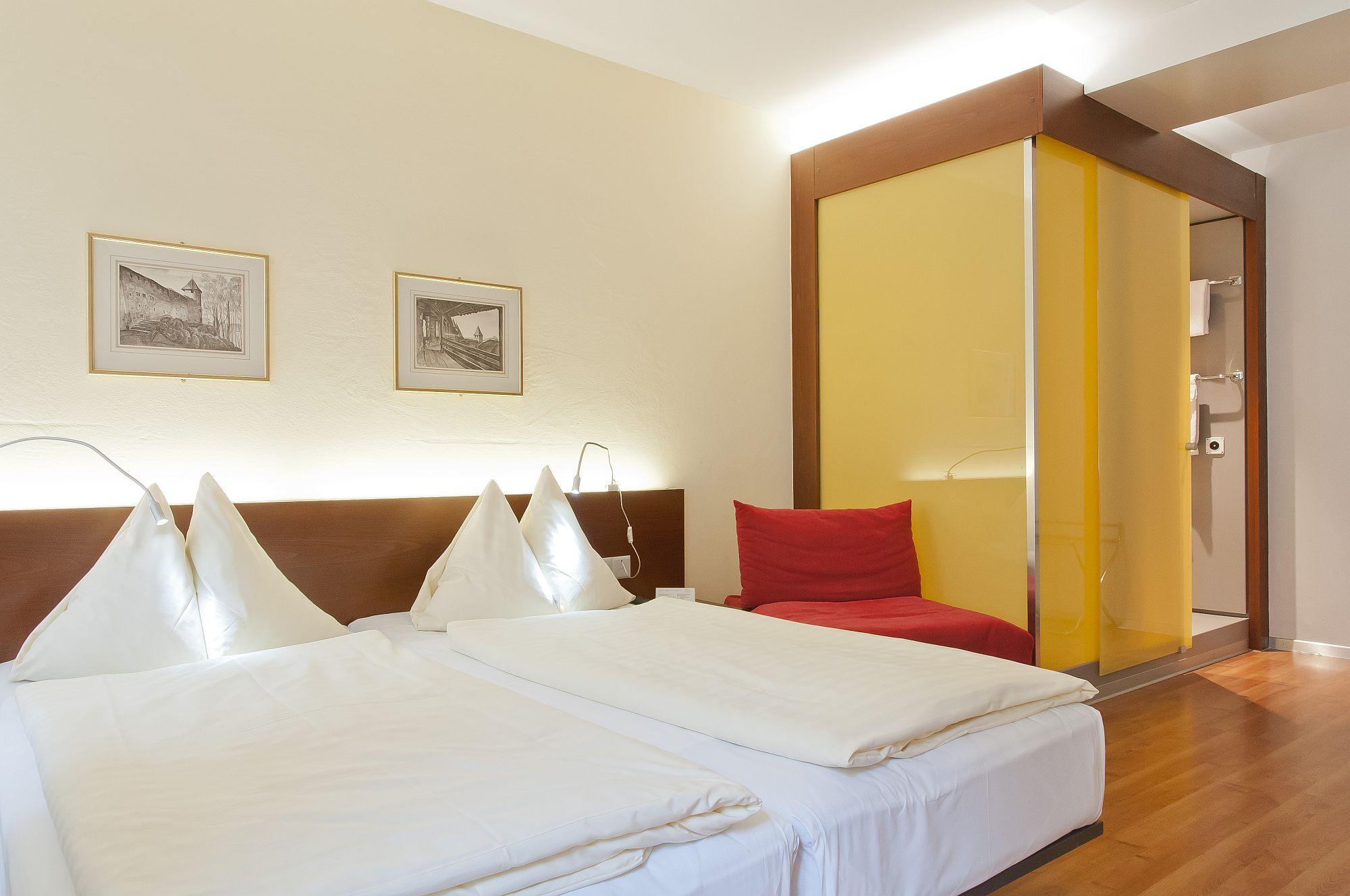 Goldener Schluessel Hotel Bern Bilik gambar